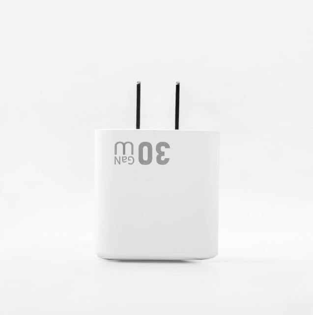 Cargador Essen 30w